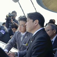 普天間飛行場を視察＝小野寺防衛相