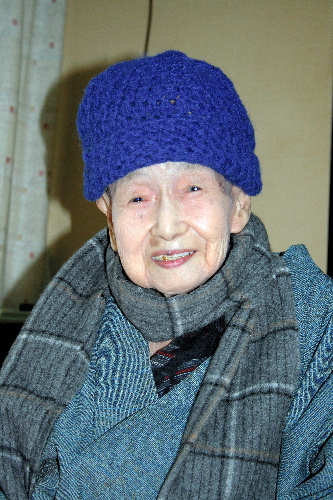 １０１歳・柴田トヨさん死去 詩集「くじけないで」