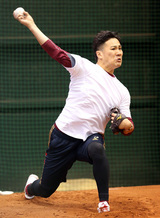 楽天・田中、初ブルペンで約30球 ＷＢＣへ調整順調