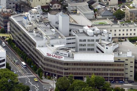 シャープ、営業黒字は構造改革が寄与 本業の回復に不透明さも