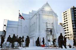 あす開幕 さっぽろ雪まつり 大雪像ほぼ完成