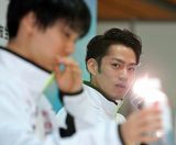 羽生がＳＰ首位発進！高橋４位、無良は８位