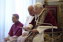 「肉体と精神の衰え自覚」ローマ法王退位のことば全文