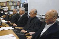 被爆者ら、北朝鮮の核実験に抗議 長崎・広島で座り込み