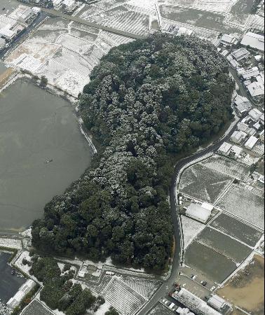 卑弥呼の墓？初の立ち入り＝箸墓古墳、研究者が調査－土器など確認・奈良