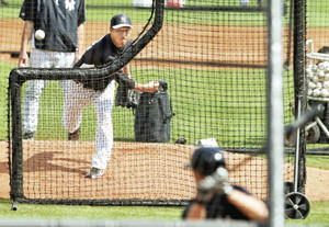 黒田、イチローに被弾 フリー打撃で対決 ファン歓喜