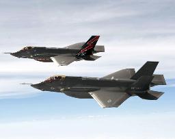 Ｆ３５、エンジン回転翼に亀裂 米国防総省、飛行禁止