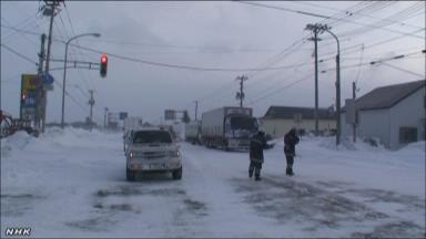 暴風雪:雪に埋もれて親子発見…父は死亡 北海道・湧別