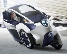 トヨタ、超小型ＥＶ 初公開