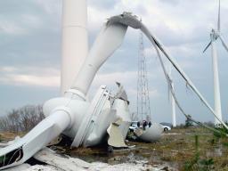 風力発電の風車落下 京都・伊根町