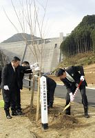 日田の大山ダム完成祝う 来月から供用開始