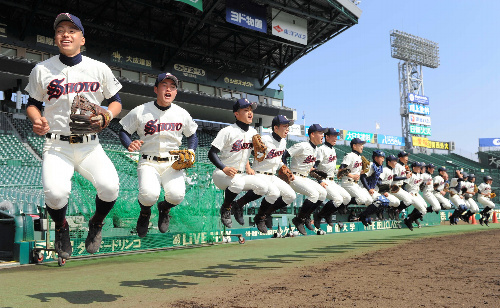 甲子園でも練習いつも通り 島根・益田翔陽