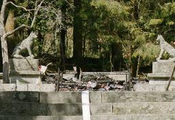 火災:避難区域の神社全焼 宮司の妻？死亡 参拝対応で生活−−福島・飯舘