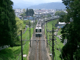 西武鉄道の支線は廃止か存続か