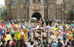 東京ディズニーが開園３０年 ミッキーら勢ぞろい