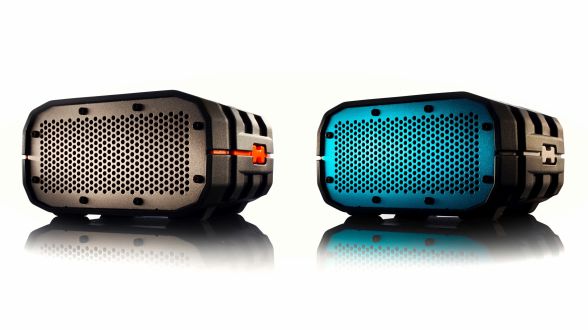 モダニティ、Bluetooth対応ポータブル防水スピーカー「BRAVEN BRV-1」