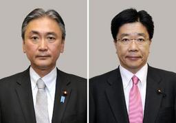 古屋拉致相が靖国神社を参拝 加藤官房副長官も