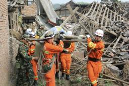 現地でテント、水、食糧求める声…政府「支援は不必要」