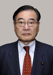 加藤紘一元幹事長が引退表明