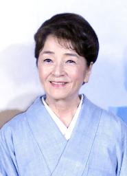 羽田元首相、倍賞千恵子さんら４０９９人受章