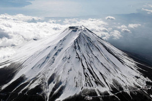 富士山 世界遺産登録へ イコモスが勧告