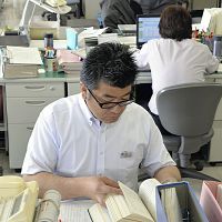 クールビズ始まる、電力不足予想で１か月早く