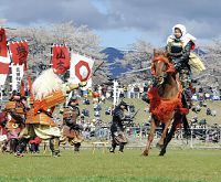 米沢上杉まつり:川中島合戦を再現 勇壮な演武、観客魅了 ／山形