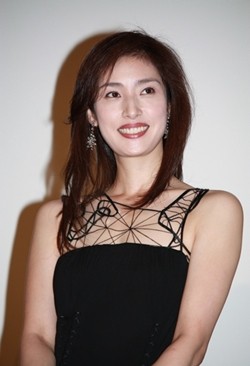 宮沢りえ、天海の代役がらみの質問ＮＧ