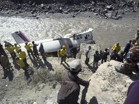 47NEWS ＞ 共同ニュース ＞ ネパールで小型機が着陸失敗 邦人女性５人重軽傷