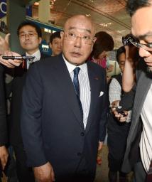 飯島氏が帰国＝菅官房長官に訪朝報告へ