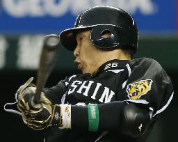 鳥谷が逆転Ｖ打で天敵・涌井攻略