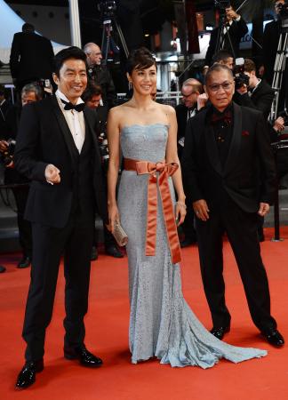 「藁の楯」カンヌ公式上映 三池監督「賛否両論起こしたい」