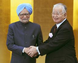 インドのシン首相が経済界昼食会に出席 日本企業の投資拡大を要望