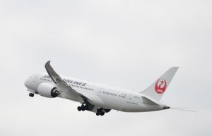 ７８７定期便が再開 国際線で全日空、日航