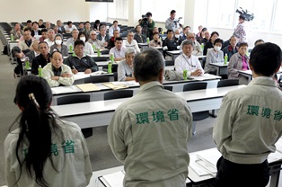 中間施設説明会 住民の不満続出…楢葉