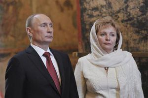 プーチン大統領が結婚生活に終止符、夫人とＴＶで発表