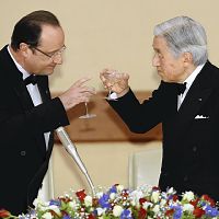 天皇皇后両陛下、仏大統領らを皇居に招き晩さん会を催される