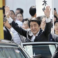 首相、酸素治療受け遊説…首長選敗北で危機感