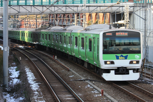 JR東日本「みどりの山手線」電車内で結婚式を挙げる権利を1組にプレゼント!