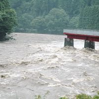 台風４号九州上陸か、北部中心に大雨恐れ