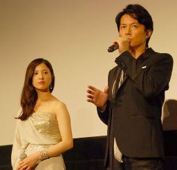 福山雅治は「オッサン」共演・吉高が大胆発言