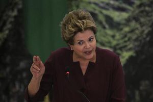 ブラジル大統領が国民投票や公共輸送投資など提案、デモに対応