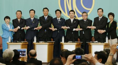 参院選:きょう公示 ９党首、アベノミクス議論 首相「デフレ脱却」強調／野党「暮らし破壊」主張