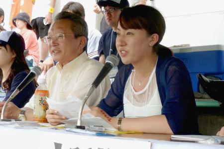 女子大生らがプロ野球実況「本当難しい」