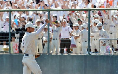 有田工が優勝 佐賀大会〈２１日の高校野球〉