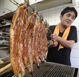 蒲焼き発祥の地でも土用の丑の日 価格高騰も客は「良い匂い…」 埼玉・浦和