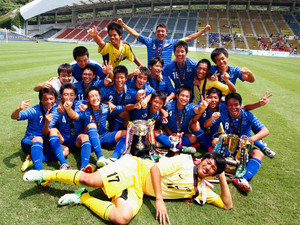 サッカー県勢対決 市船Ｖ 「日本一、気持ちいい」