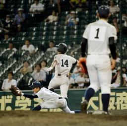 夏の高校野球:延岡学園が花巻東を零封、決勝は前橋育英と