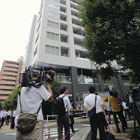 藤圭子さん、知人マンションから飛び降り自殺か