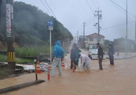 記録的大雨 西日本警戒を 島根で1人行方不明